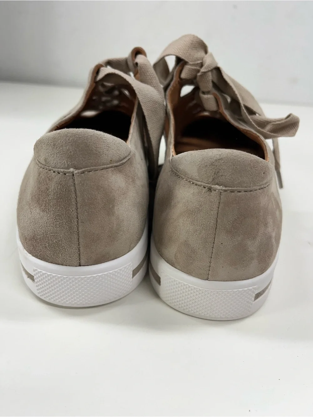 L'Amour Des Pieds Kanav Taupe Suede Cutout Sneakers Size 8